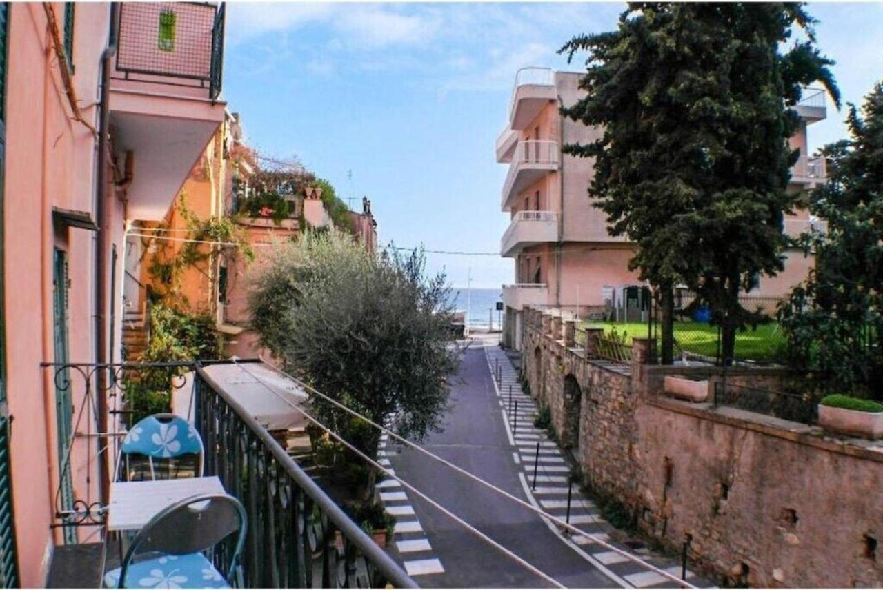 Casa Acqua Mare Parasio Imperia Extérieur photo